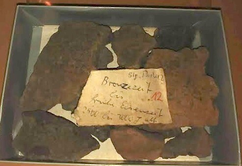 hvb-00392-02-scherbensammlung.jpg